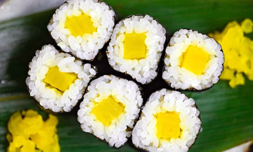Pickled Radish Roll